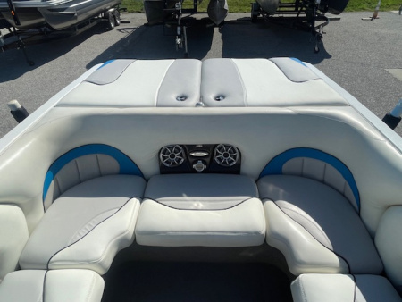 Used 2007 Malibu 23 LSV Ski / Wakeboard