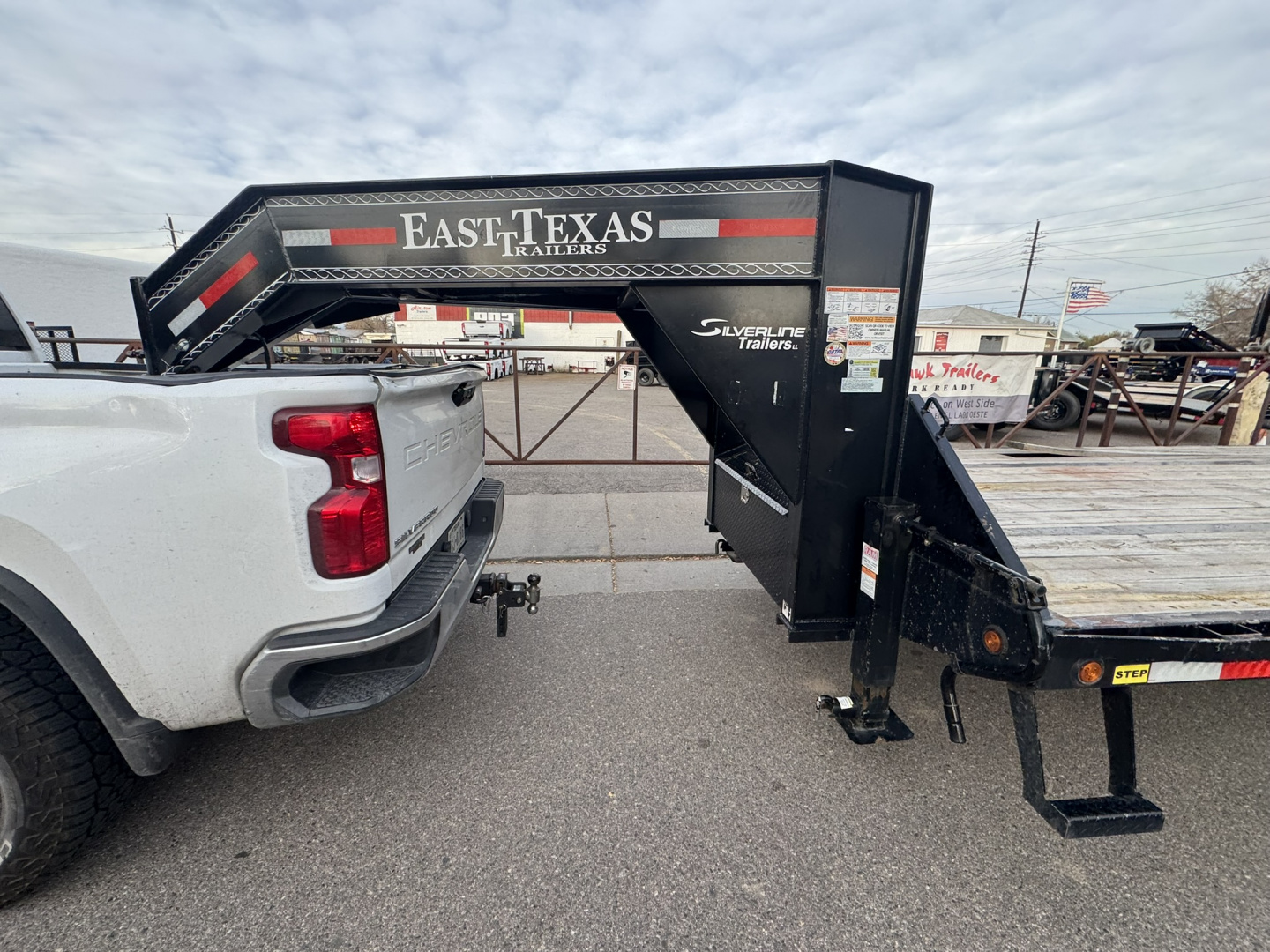 Used 2022 East Texas Trailers 8.5-40TandemDualGooseNeck