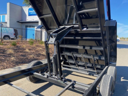 New 83x14 Tandem Axle 14K Dump Trailer