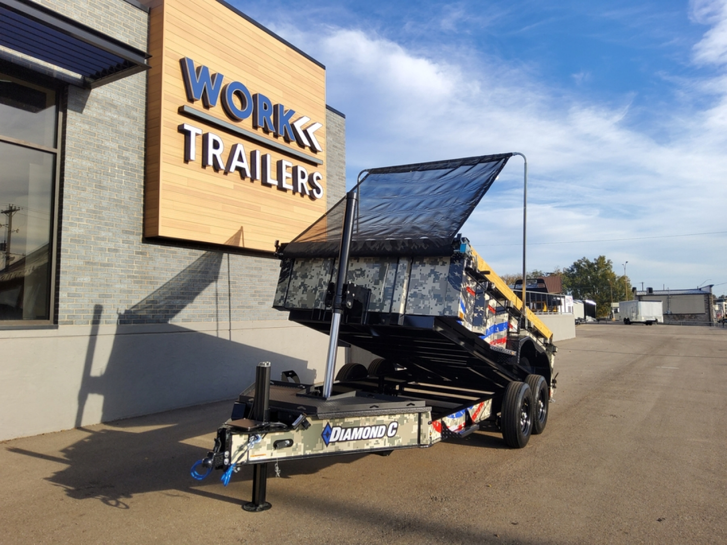 New 2026 Diamond C Trailers LPT207 - PACESETTER