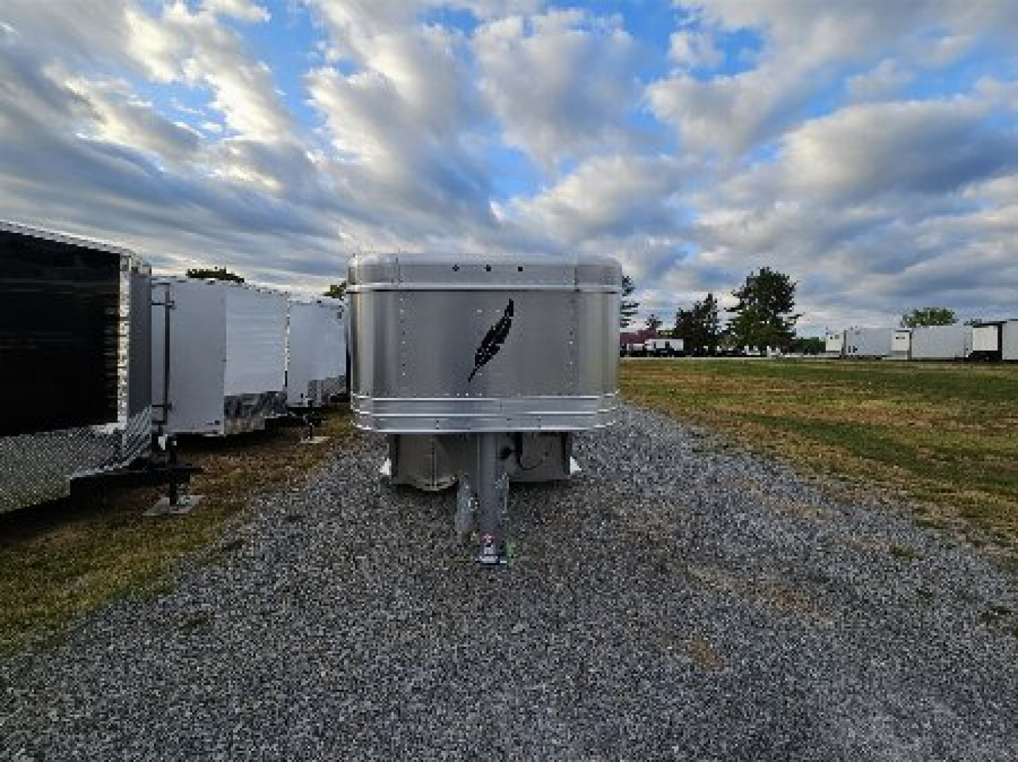 New 2026 Featherlite Trailers 8117 GOOSENECK 6'7"X16'TA Stock / Stock Combo Trailer