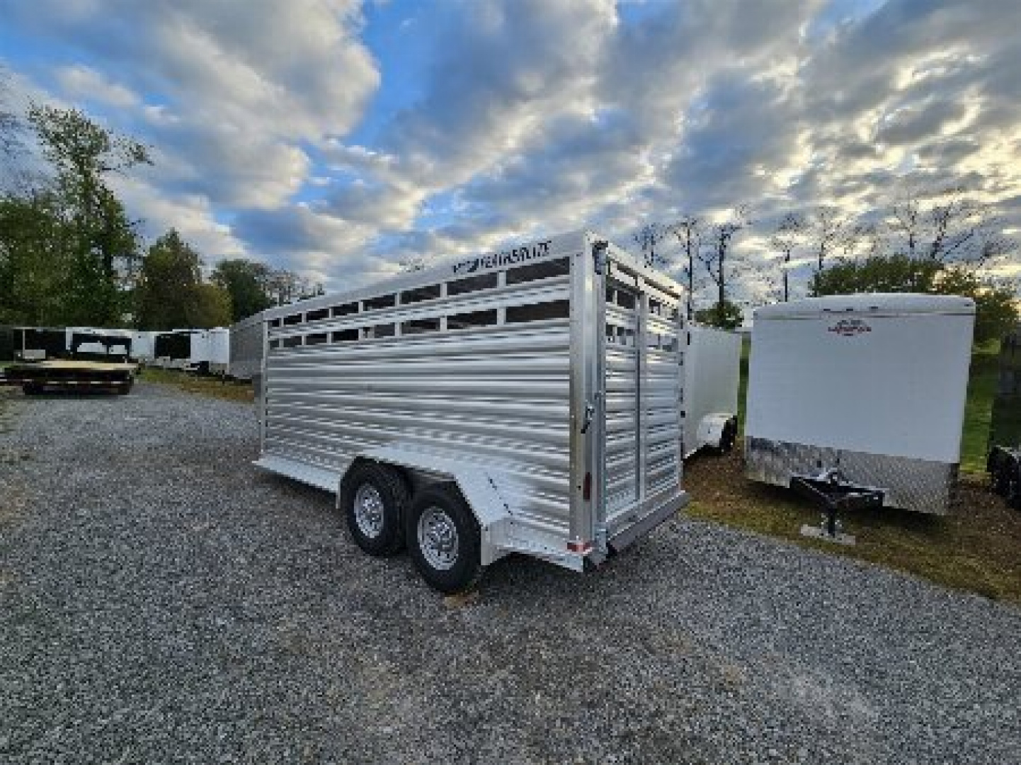 New 2026 Featherlite Trailers 8117 GOOSENECK 6'7"X16'TA Stock / Stock Combo Trailer