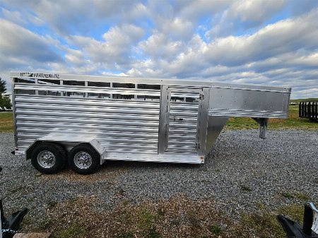 New 2026 Featherlite Trailers 8117 GOOSENECK 6'7"X16'TA Stock / Stock Combo Trailer