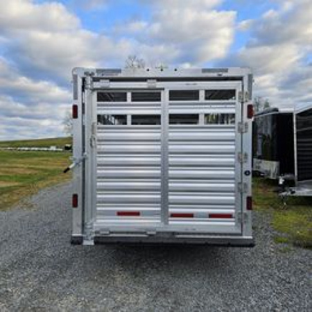 New 2026 Featherlite Trailers GOOSENECK 8127 7X20TA Stock / Stock Combo Trailer
