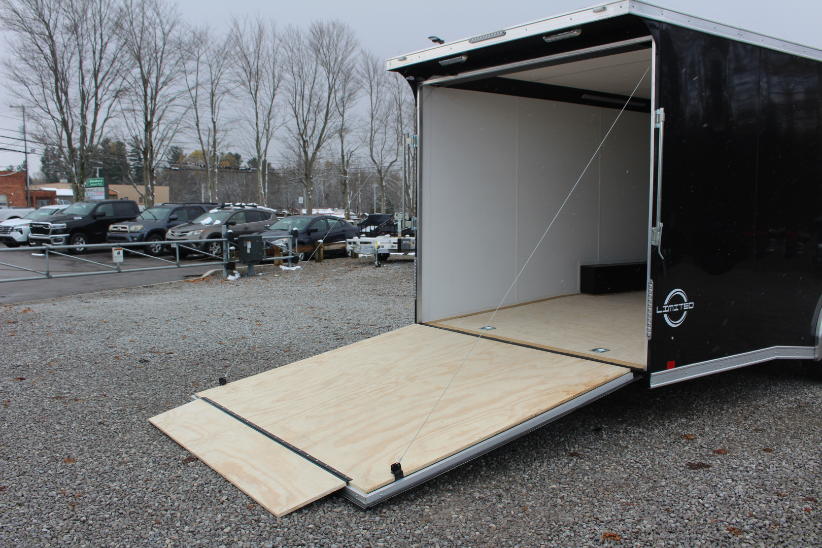 New 2025 United LIM 8.5' x 28' - Enclosed Car Hauler - 9990# GVW - RAMP DOOR - Beavertail