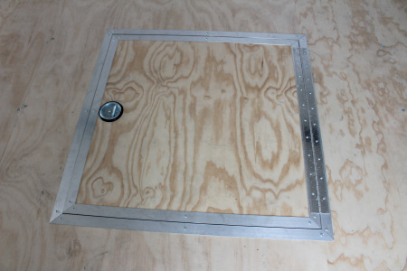 New 2025 United LIM 8.5' x 28' - Enclosed Car Hauler - 9990# GVW - RAMP DOOR - Beavertail