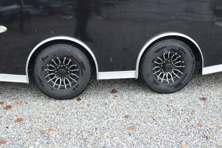 New 2025 United LIM 8.5' x 28' - Enclosed Car Hauler - 9990# GVW - RAMP DOOR - Beavertail