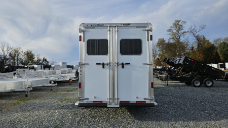 New 2026 Featherlite Trailers GOOSENECK 7'X24'TA Horse Trailer