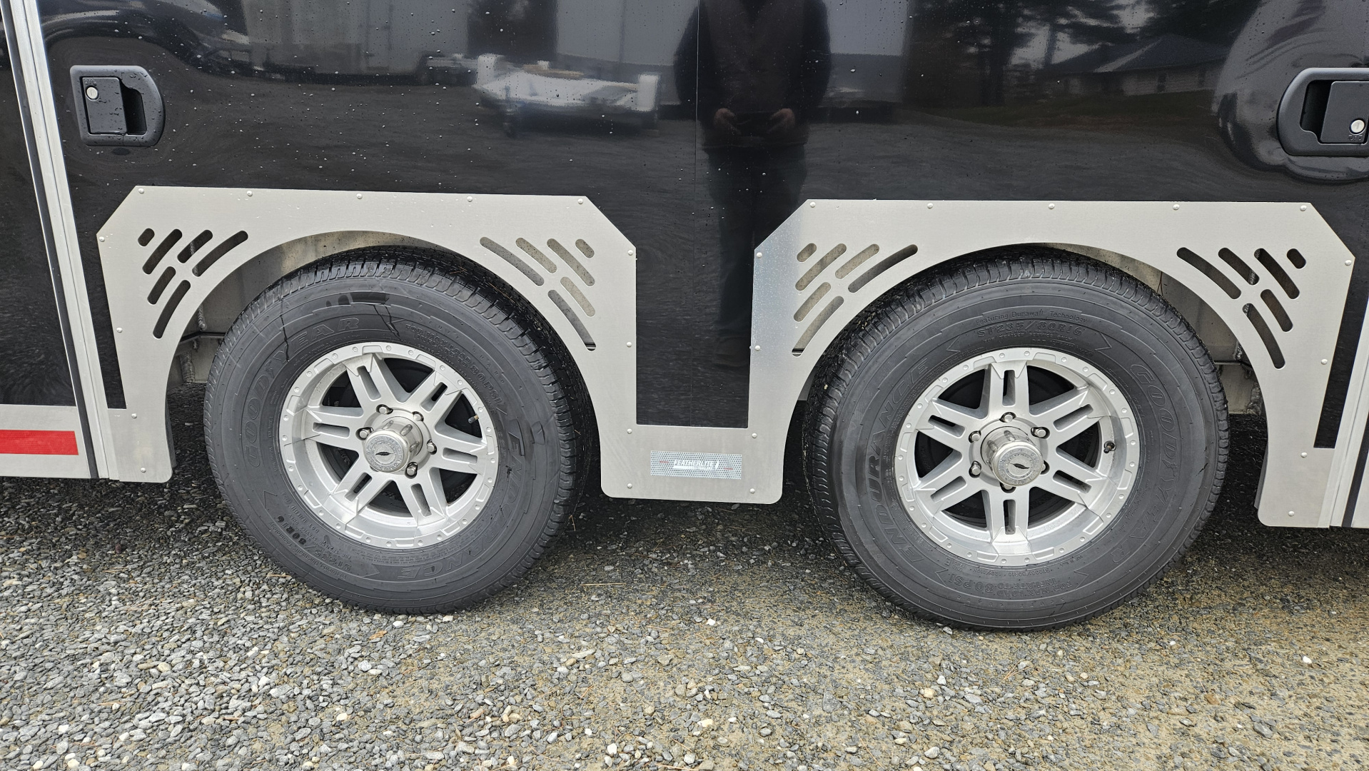 New 2026 Featherlite Trailers 4410 8.5X24TA Car / Racing Trailer