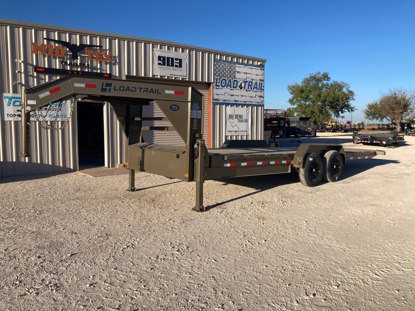 New 2026 Load Trail GG 83" x 24' Gooseneck Tandem Axle Rapid Loader Tilt Deck