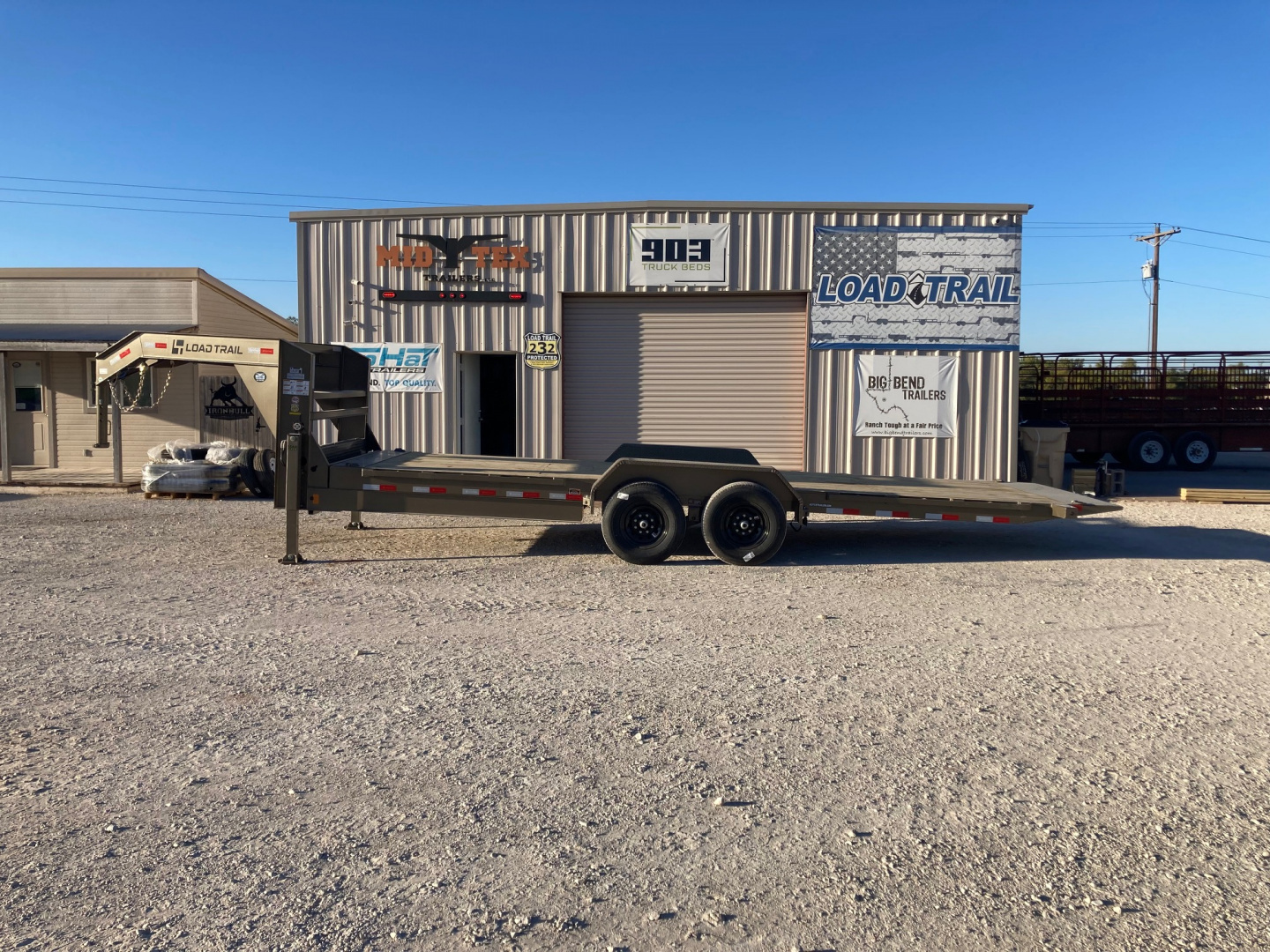 New 2026 Load Trail GG 83" x 24' Gooseneck Tandem Axle Rapid Loader Tilt Deck