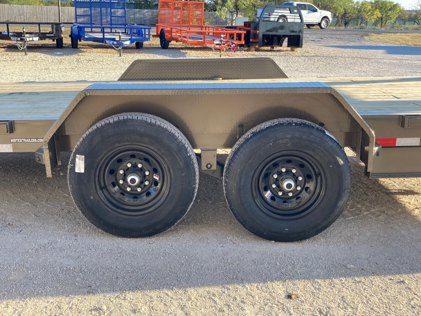 New 2026 Load Trail GG 83" x 24' Gooseneck Tandem Axle Rapid Loader Tilt Deck