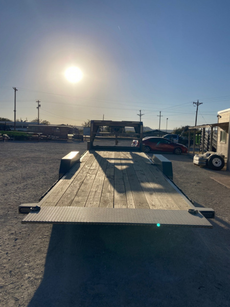 New 2026 Load Trail GG 83" x 24' Gooseneck Tandem Axle Rapid Loader Tilt Deck