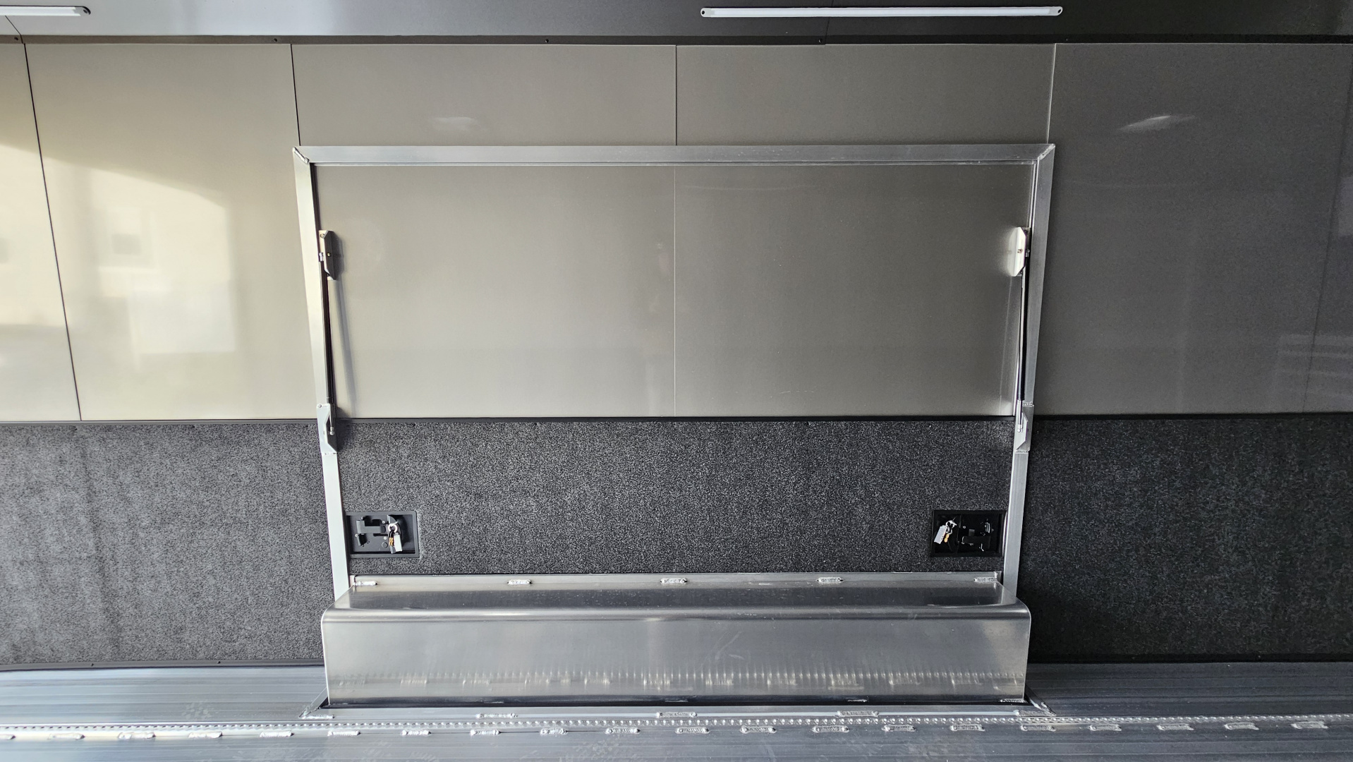 New 2026 Featherlite Trailers 4410 8.5X28TA Car / Racing Trailer