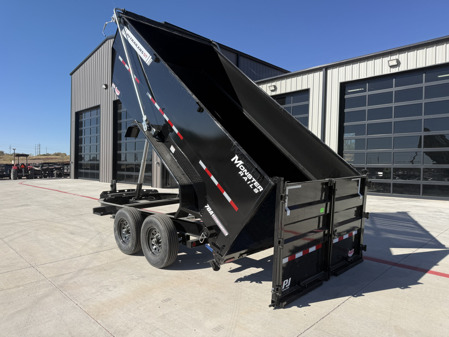 New 2026 PJ 83"x14' BP Tandem Axle Low Pro Telescopic Dump w/ 48" Sides – DT Voyager Package