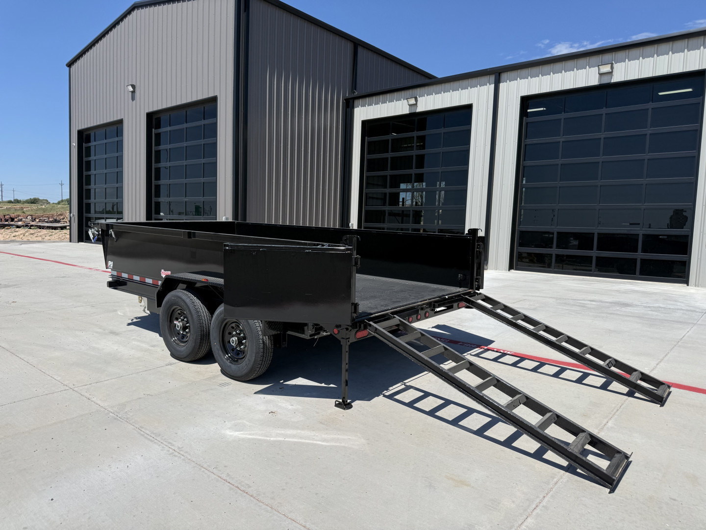 New 2026 PJ 83"x14' BP Tandem Axle Dump w/ 24" Sides – D7