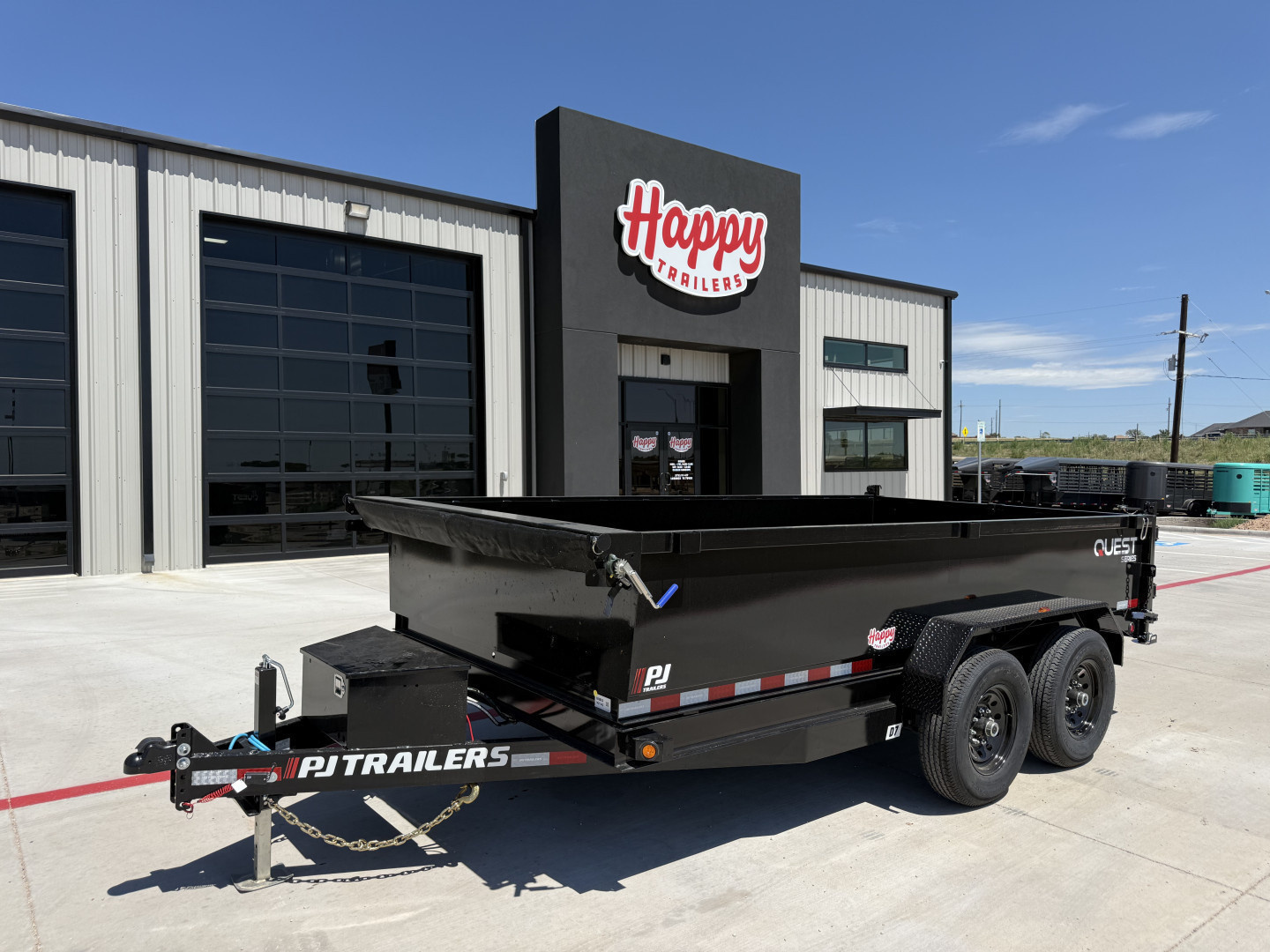 New 2026 PJ 83"x14' BP Tandem Axle Dump w/ 24" Sides – D7