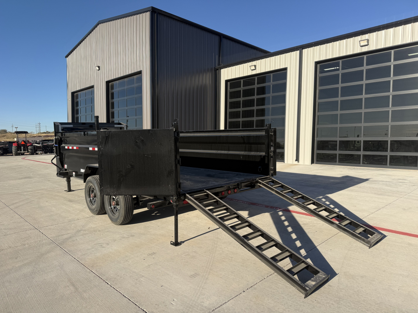 New 2026 PJ 83"x16' GN Tandem Axle Low Pro Telescopic Dump w/ 36" Sides – DT