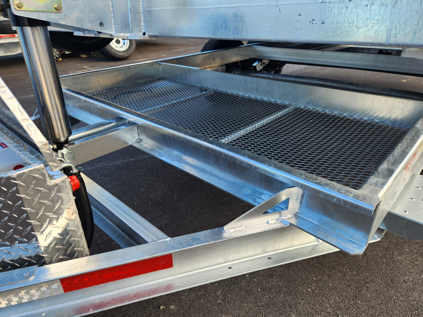 New 2026 K-Trail D8214-14K Dump Trailer