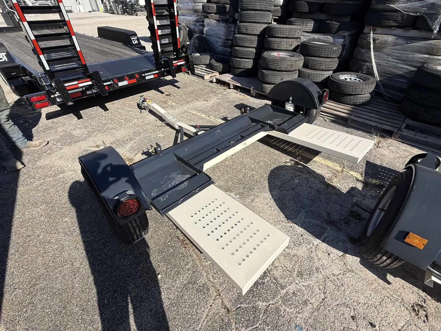 New 2025 Stehl-Tow ST80TD Tow Dolly NO BRAKES (GVW:2999) NAVY/WHITE