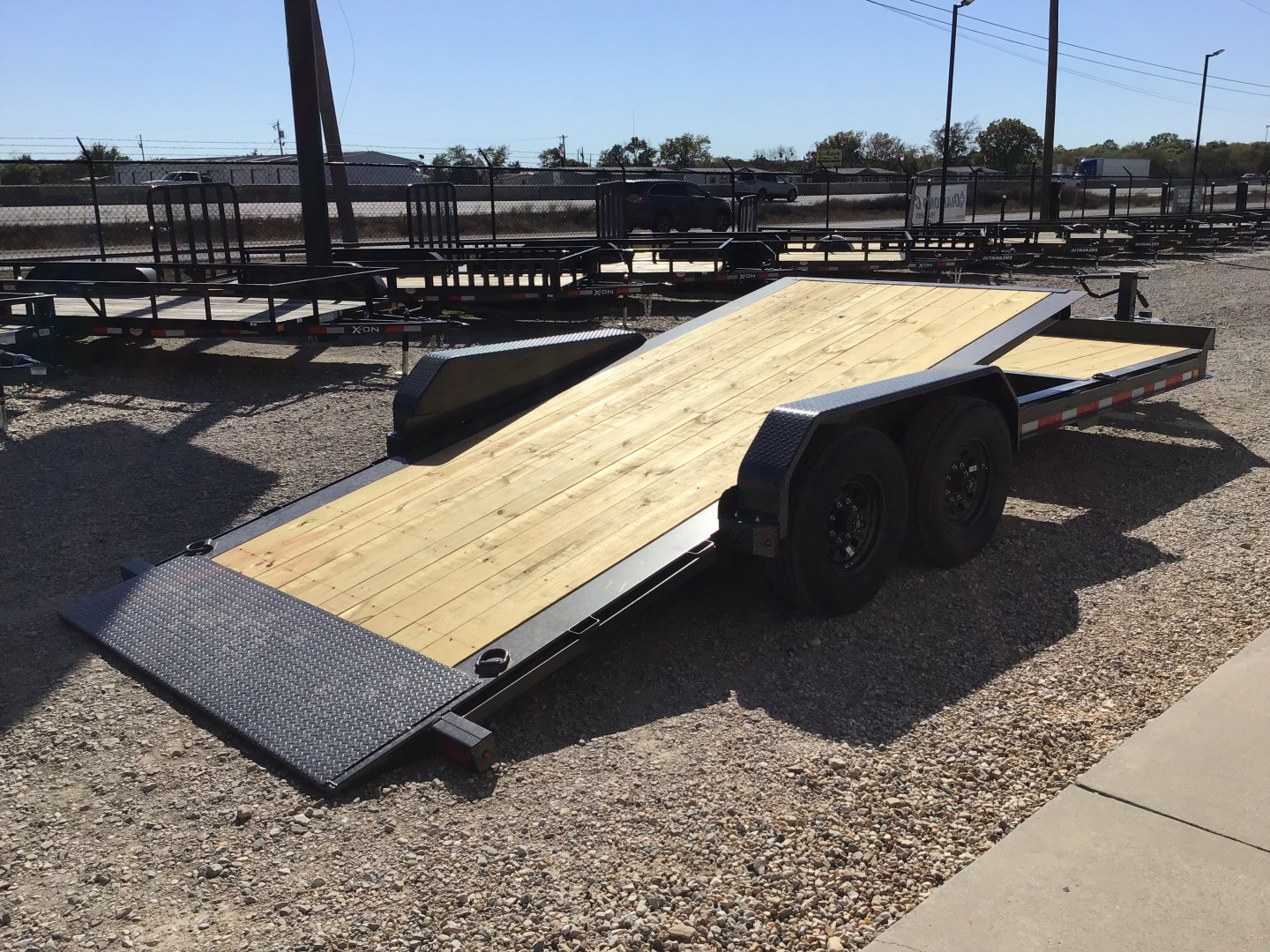 New 2026 Diamond C 82"x22' BP Baseline HD Tilt - HTL208