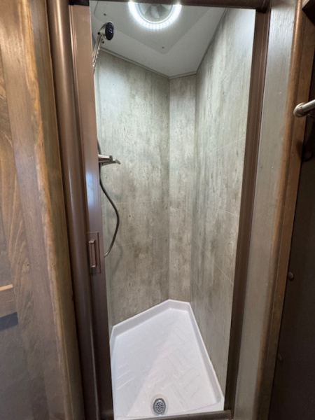 New 2026 Shadow 2026 Shadow 2H 7'6" LQ Horse Trailer