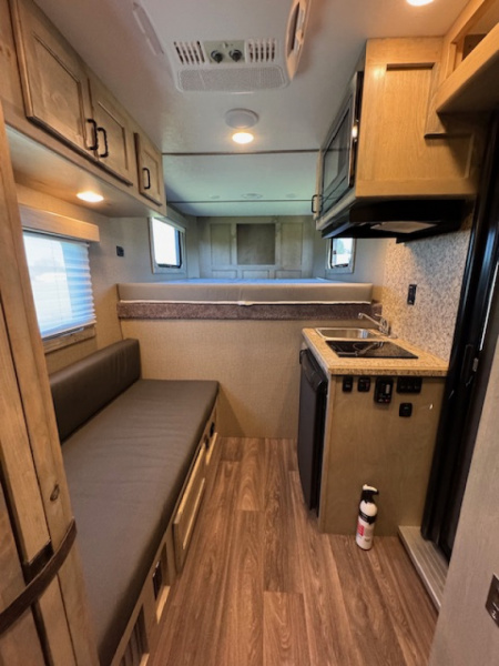 New 2026 Shadow 2026 Shadow 2H 7'6" LQ Horse Trailer