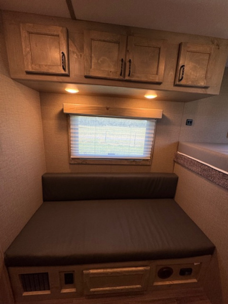 New 2026 Shadow 2026 Shadow 2H 7'6" LQ Horse Trailer