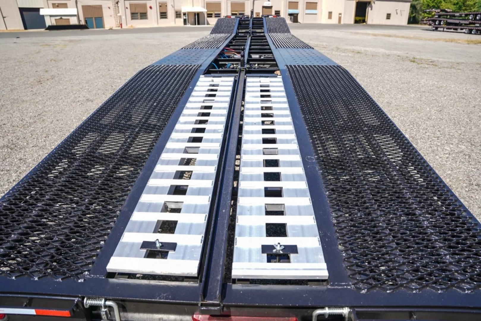 New 2026 Buckeye 53' Ultra Max - Drop Deck - Air Ride