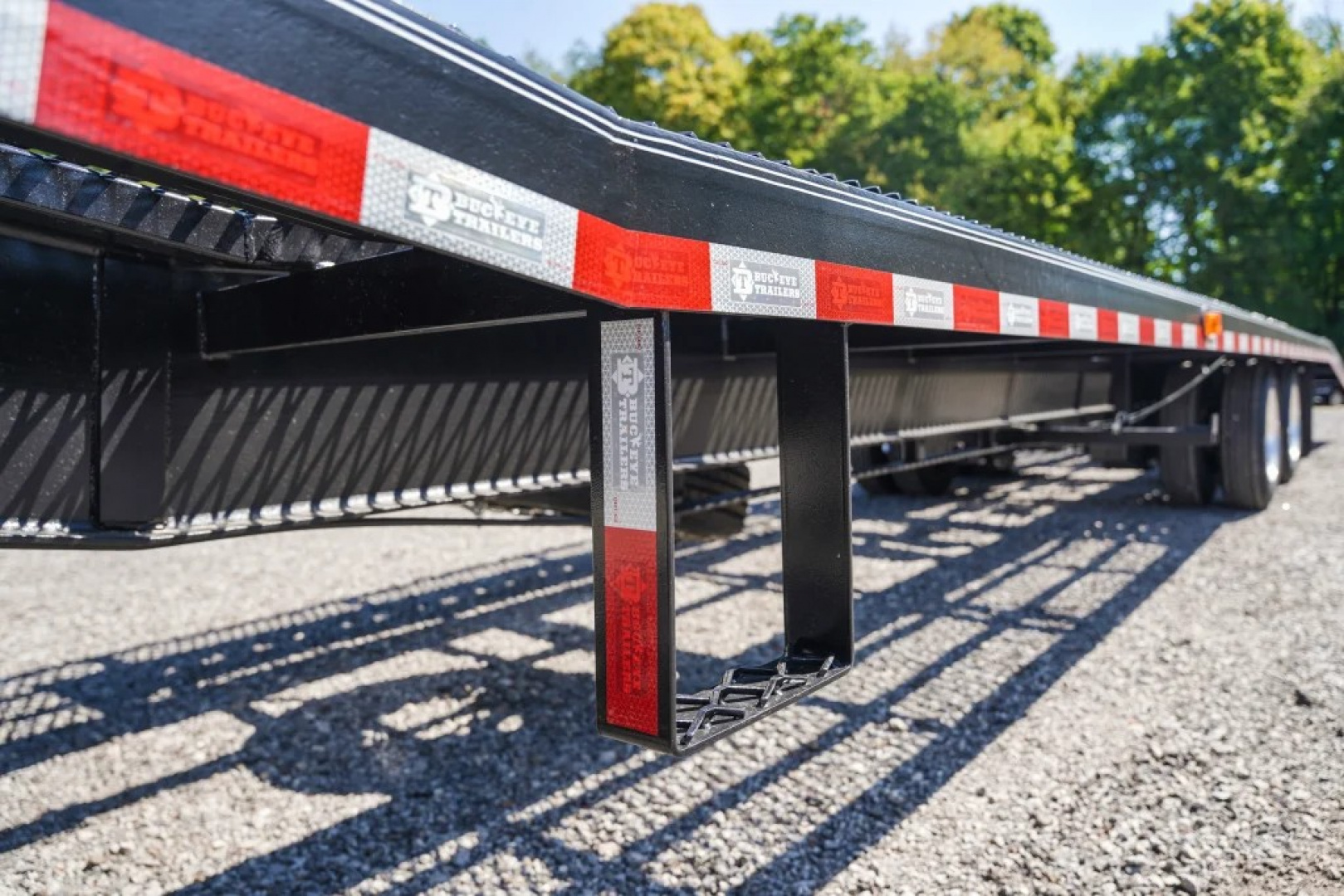 New 2026 Buckeye 53' Ultra Max - Drop Deck - Air Ride