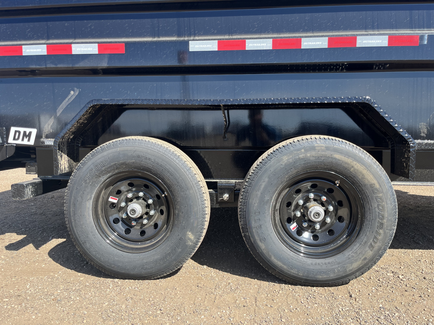 New 2026 PJ 83"x14' BP Tandem Axle Low Pro High Side Dump w/ 48" Sides – DM