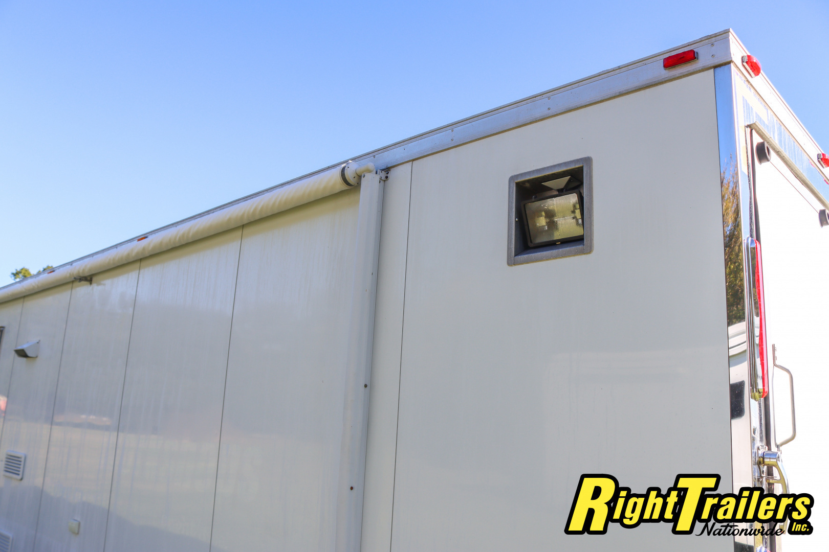 Used 2014 8.5X34 inTech GOOSENECK RACE TRAILER