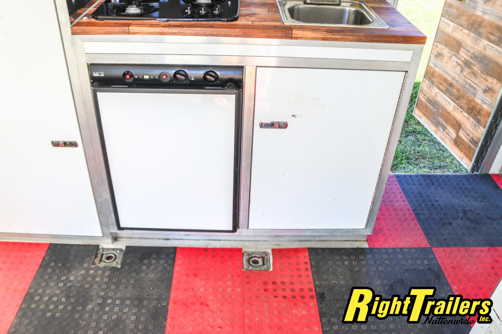 Used 2014 8.5X34 inTech GOOSENECK RACE TRAILER