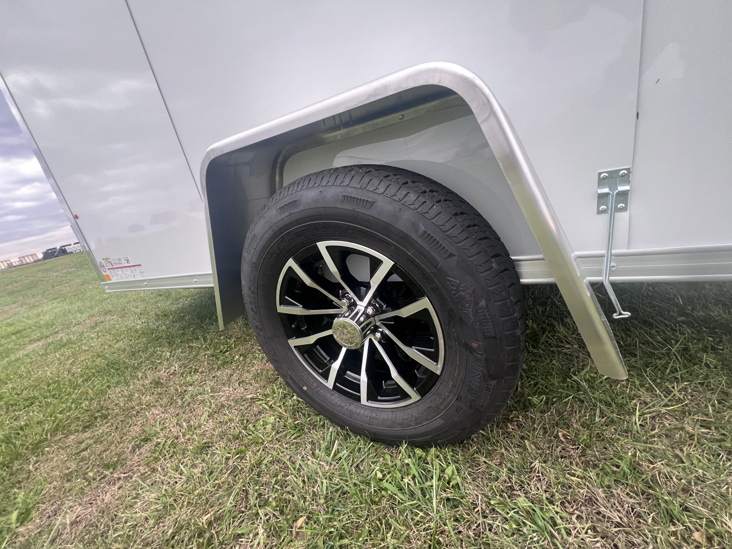 New 2026 Look Trailers 6X10 3K ST-DLX BARN DOOR Cargo / Enclosed Trailer