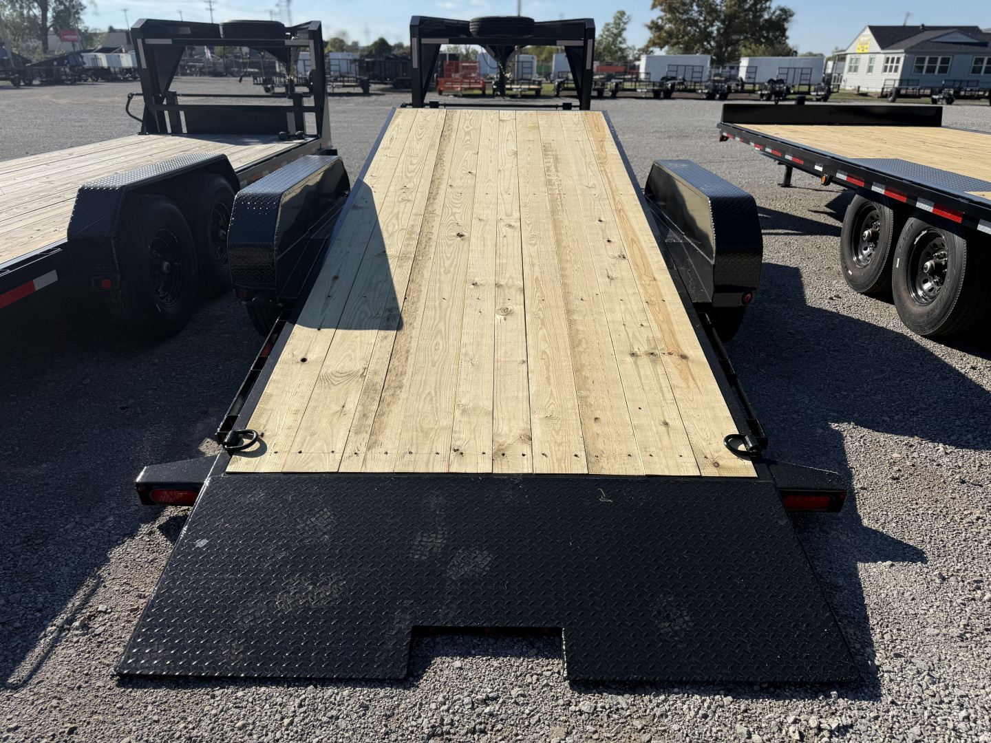 New 2026 Top Hat Trailers CT14GN-24x83 Gooseneck Tilt Trailer