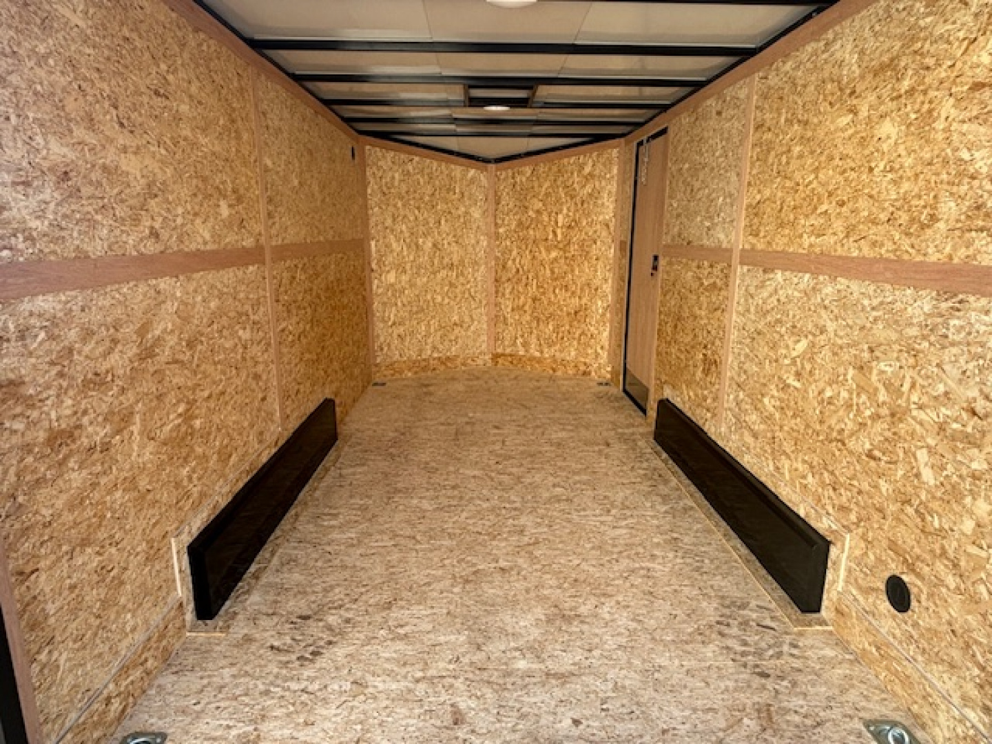 New 2026 Discovery Trailers 7.5x14 Cargo / Enclosed Trailer