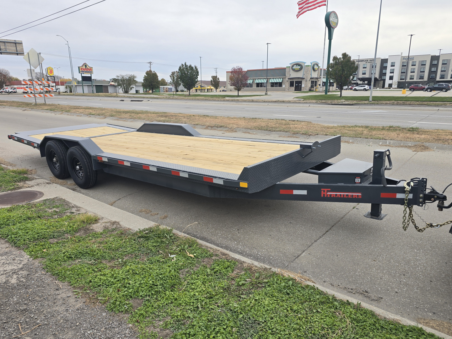 New 2026 HT Trailers 102"x24' Hydraulic Dove 14k GVWR Flatbed Trailer