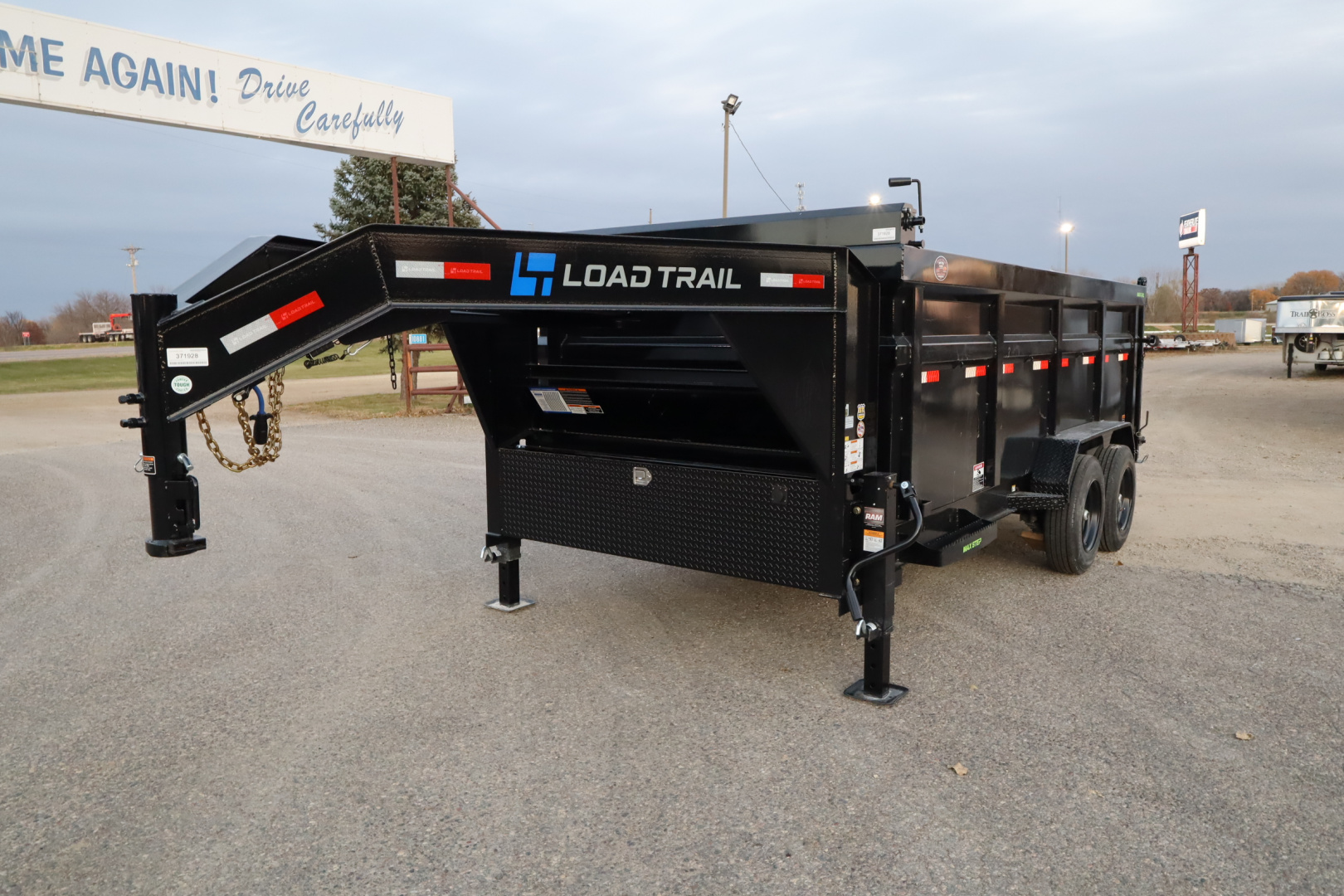 New 2026 Load Trail 16' GN Dump Trailer
