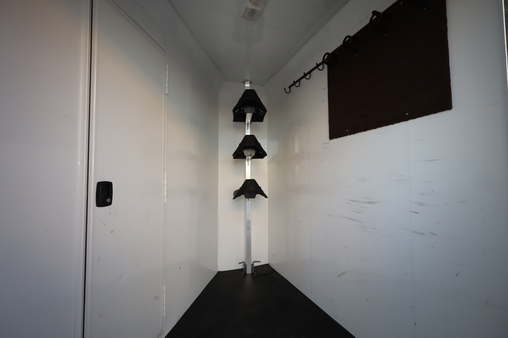 Used 2015 Bison Trailers Stock/Combo LQ Slide-out Horse Trailer