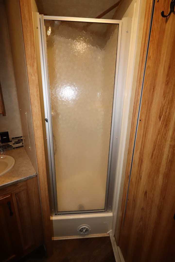 Used 2015 Bison Trailers Stock/Combo LQ Slide-out Horse Trailer