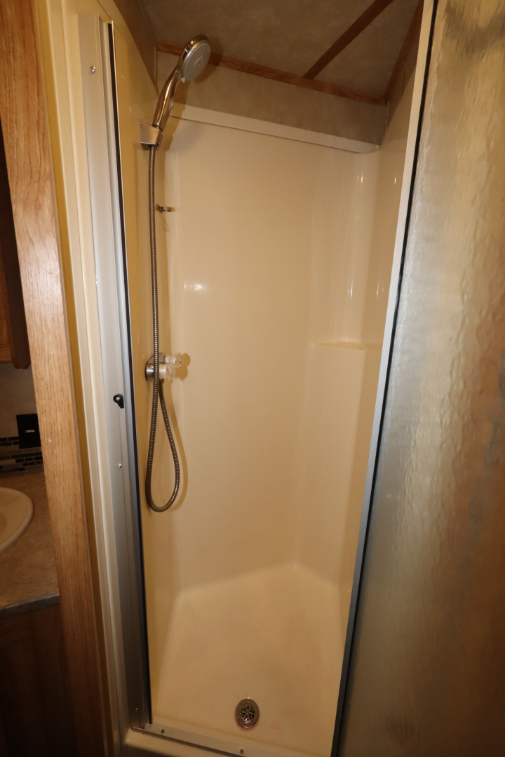 Used 2015 Bison Trailers Stock/Combo LQ Slide-out Horse Trailer