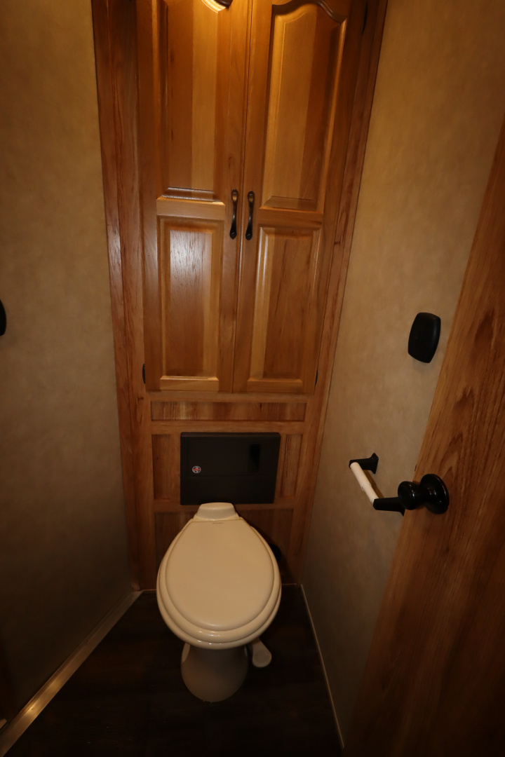 Used 2015 Bison Trailers Stock/Combo LQ Slide-out Horse Trailer