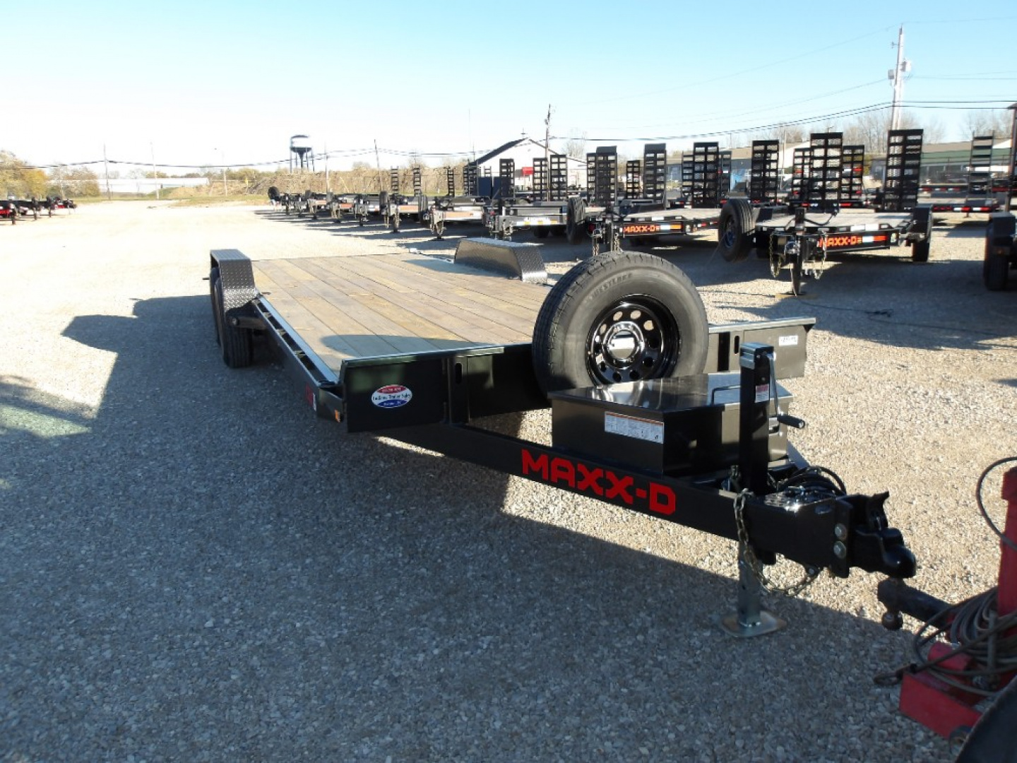 New 2026 MAXX-D C5X8324 Car Hauler