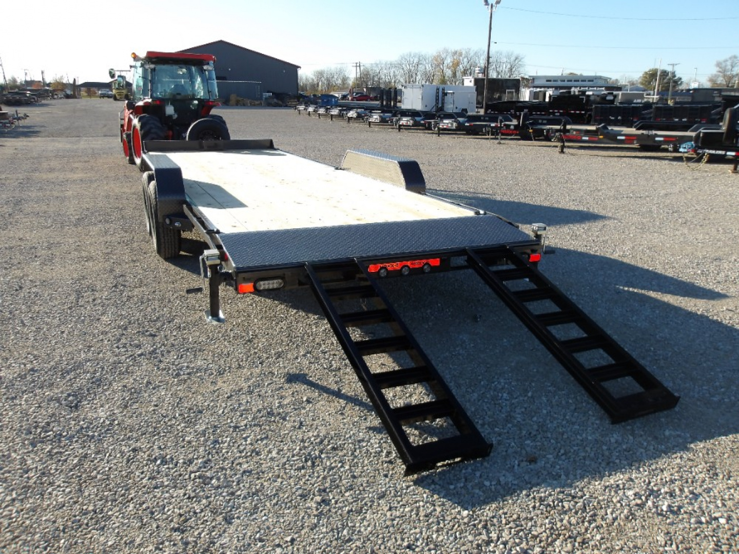 New 2026 MAXX-D C5X8324 Car Hauler