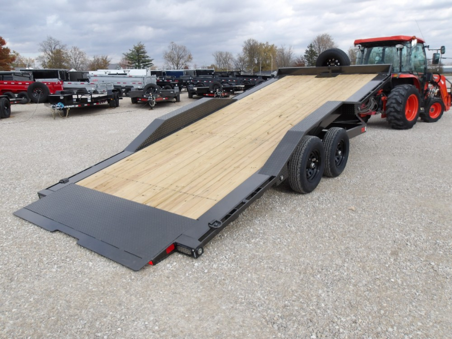 New 2026 MAXX-D T5X10220 Car Hauler