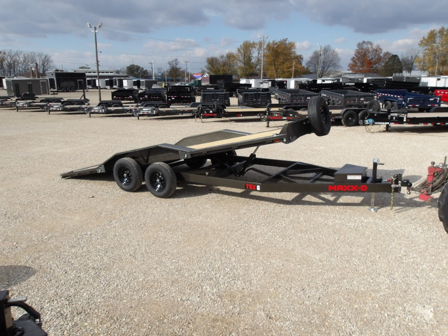 New 2026 MAXX-D T5X10220 Car Hauler