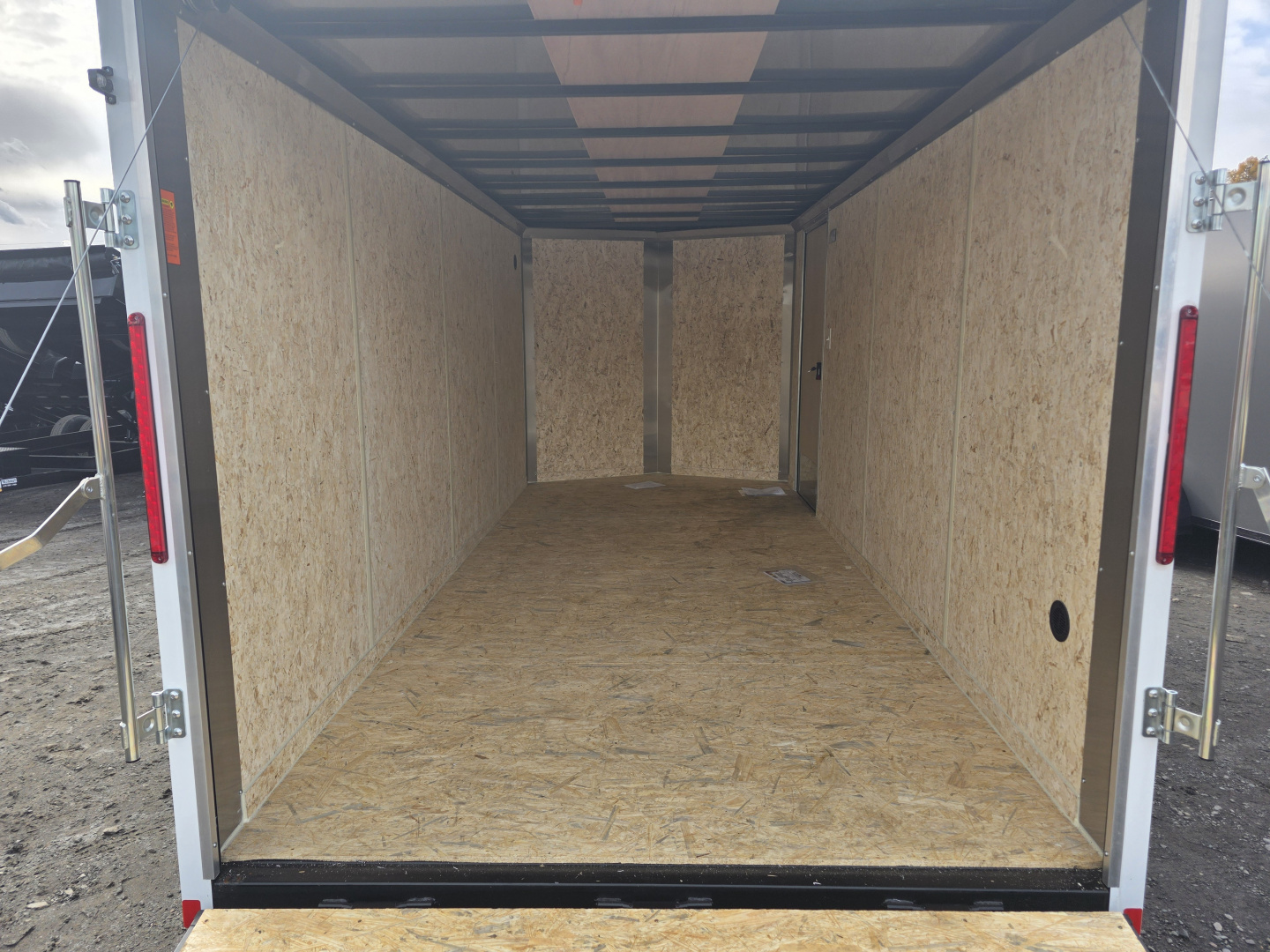New 2026 Look Trailers ST DLX 7X16 7K - RAMP Cargo / Enclosed Trailer