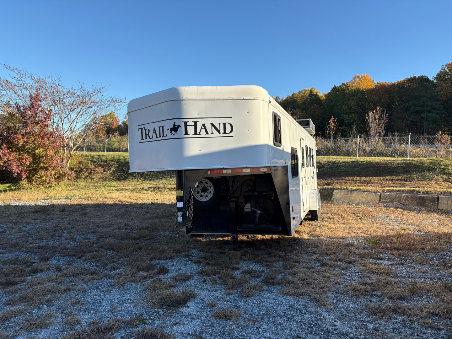 Used 2015 Bison Trailers TRAIL HAND Horse Trailer