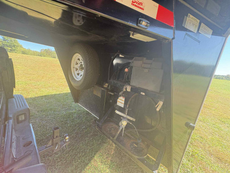 Used 2015 Bison Trailers TRAIL HAND Horse Trailer