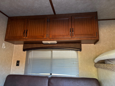 Used 2015 Bison Trailers TRAIL HAND Horse Trailer